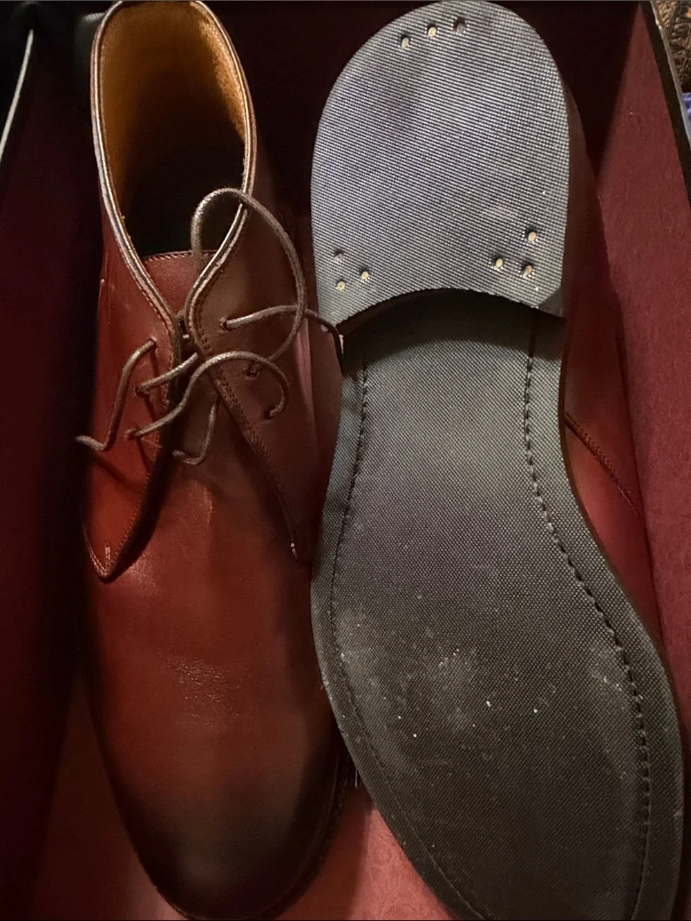 Beckett Simonon Burgundy Leather Chukka Boots